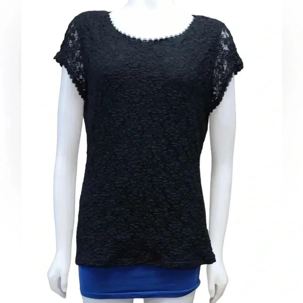 Karl  Lagerfeld Black Lace Overlay Short Sleeve Top Size Medium